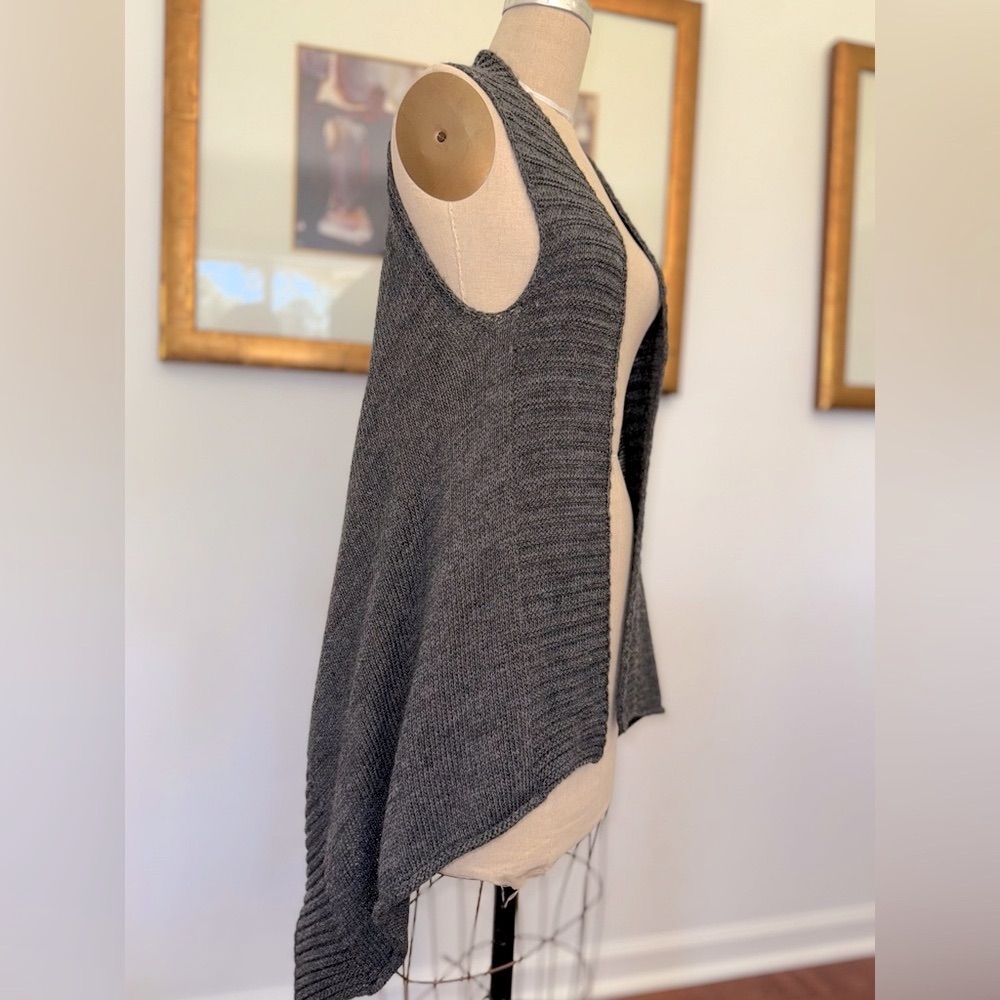 Italian Mohair And Wool Gray Elegant And Stylish Knit Open Sweater Vest